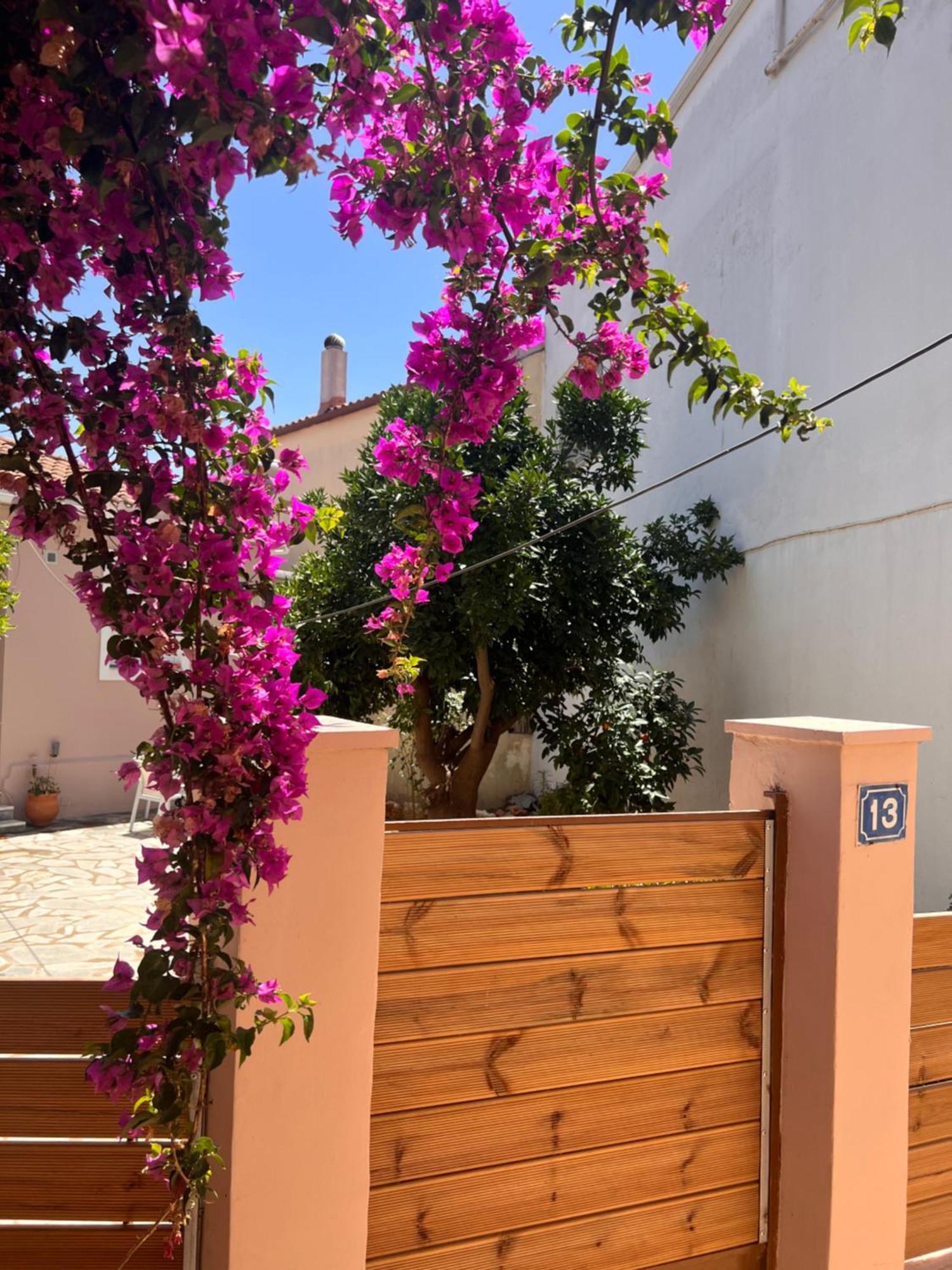 Villa Saitan Bazaar Превеза Екстер'єр фото